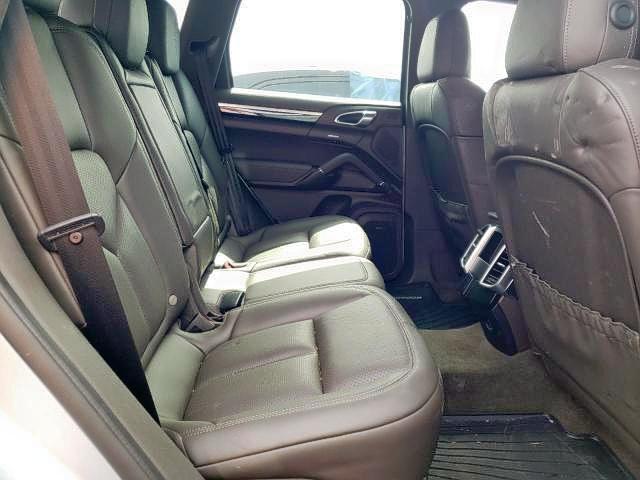 Photo 6 from auction – 2018 PORSCHE CAYENNE with VIN WP1AA2A2XJKA04297