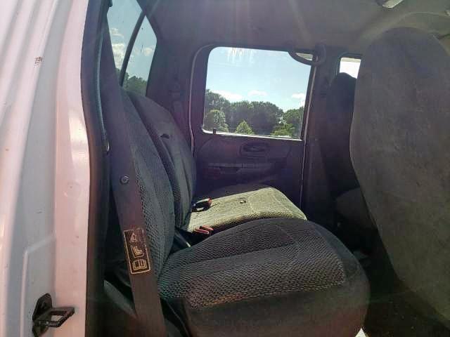 Photo 6 from auction – 2001 FORD F150 SUPER with VIN 1FTRW08L11KF46705