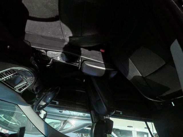 Photo 5 from auction – 2013 HYUNDAI GENESIS 3. with VIN KMHGC4DD1DU247807