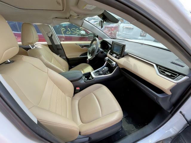 Photo 5 from auction – 2019 TOYOTA RAV4 XLE P with VIN JTMC1RFV4KD517430