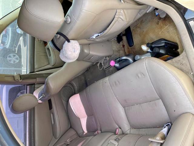 Photo 6 from auction – 2000 LEXUS ES 300 with VIN JT8BF28G8Y0268888