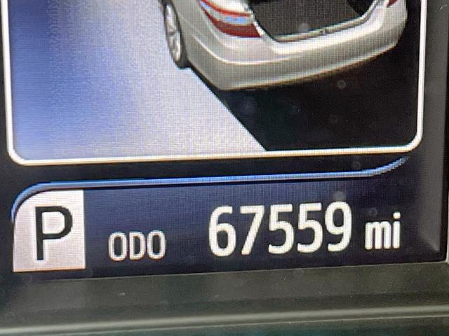 Photo 8 from auction – 2017 TOYOTA CAMRY LE with VIN 4T1BF1FK9HU447769