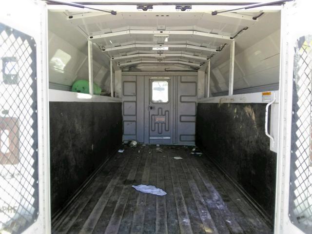 Photo 6 from auction – 2018 FORD ECONOLINE with VIN 1FDWE3F64JDC34219