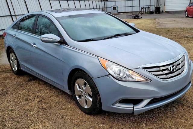 Photo 1 from auction – 2013 HYUNDAI SONATA SE with VIN 5NPEC4AC4DH662413