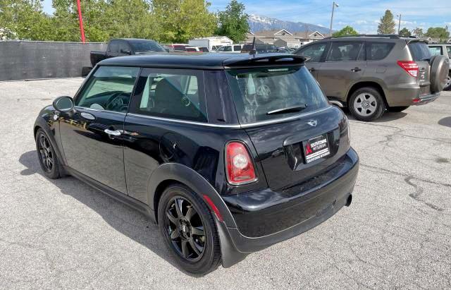 Photo 3 from auction – 2010 MINI COOPER with VIN WMWMF3C51ATZ26459