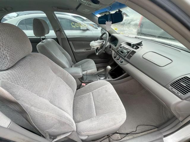 Photo 5 from auction – 2004 TOYOTA CAMRY LE with VIN 4T1BE32K14U316754