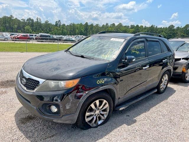 Photo 2 from auction – 2011 KIA SORENTO EX with VIN 5XYKU4A27BG035989