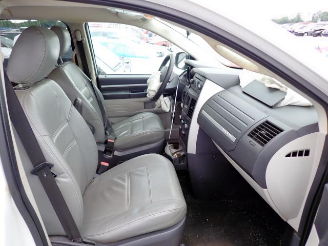 Photo 5 from auction – 2010 DODGE GRAND CARA with VIN 2D4RN4DE6AR126296