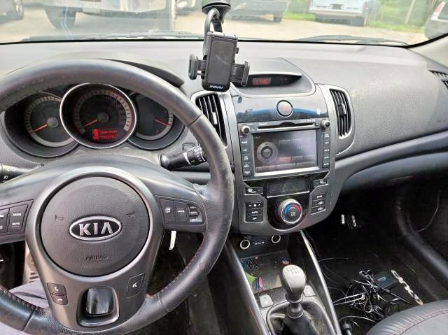 Photo 9 from auction – 2011 KIA FORTE SX with VIN KNAFW6A37B5420717