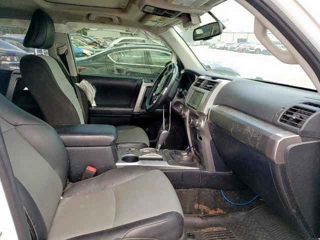 Photo 5 from auction – 2017 TOYOTA 4RUNNER SR with VIN JTEBU5JR9H5476247