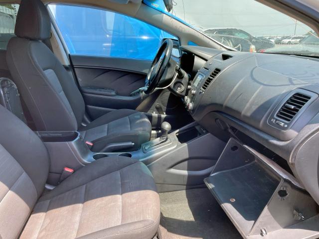 Photo 5 from auction – 2015 KIA FORTE EX with VIN KNAFX4A82F5329339