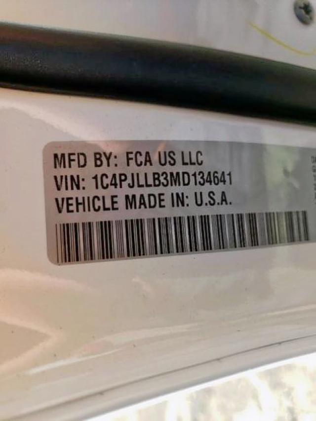 Photo 10 from auction – 2021 JEEP CHEROKEE L with VIN 1C4PJLLB3MD134641