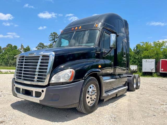 Photo 2 from auction – 2012 FREIGHTLINER CASCADIA 1 with VIN 1FUJGLDR7CSBC4275