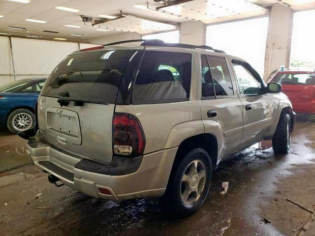 Photo 4 from auction – 2007 CHEVROLET TRAILBLAZE with VIN 1GNDS13S072243389