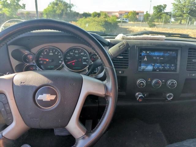 Photo 9 from auction – 2013 CHEVROLET SILVERADO with VIN 1GCRCSEA6DZ244619