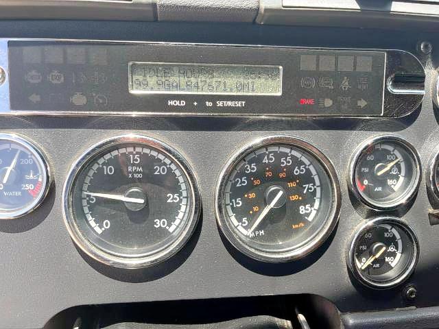 Photo 9 from auction – 2012 FREIGHTLINER CASCADIA 1 with VIN 1FUJGLDR7CSBC4275