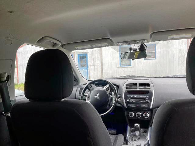 Photo 9 from auction – 2011 MITSUBISHI OUTLANDER with VIN JA4AR4AU9BZ012711