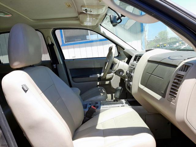 Photo 5 from auction – 2011 FORD ESCAPE XLT with VIN 1FMCU9DG9BKB53024