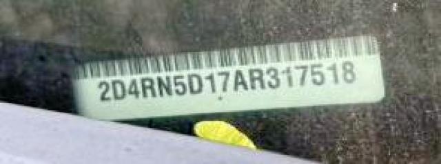 Photo 10 from auction – 2010 DODGE GRAND CARA with VIN 2D4RN5D17AR317518
