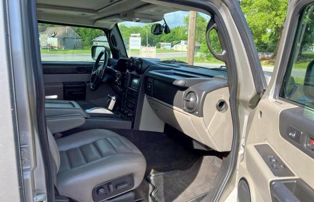 Photo 5 from auction – 2005 HUMMER H2 SUT with VIN 5GRGN22U35H130115