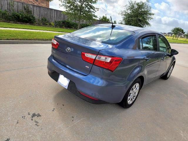 Photo 4 from auction – 2016 KIA RIO LX with VIN KNADM4A33G6662228