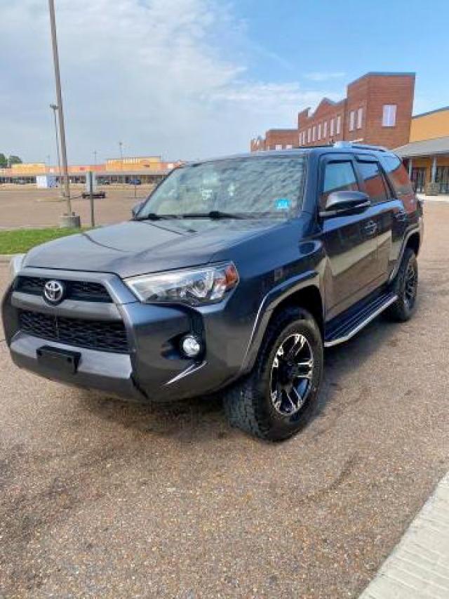 Photo 2 from auction – 2017 TOYOTA 4RUNNER SR with VIN JTEBU5JRXH5478802