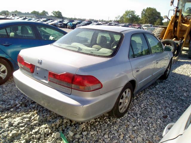 Photo 4 from auction – 2002 HONDA ACCORD with VIN 1HGCG66832A114047