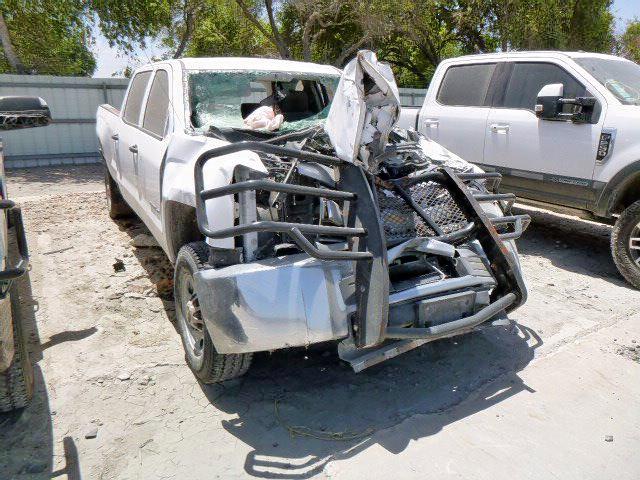 CHEVROLET SILVERADO 2015 with VIN 1GC1CUEG9FF162045 - Photo from auction