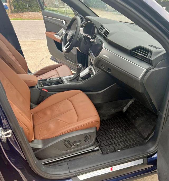 Photo 5 from auction – 2022 AUDI Q3 PREMIUM with VIN WA1DECF39N1056536