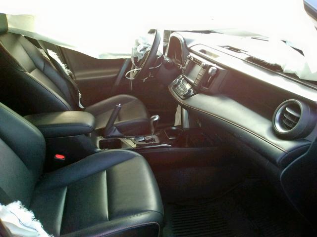 Photo 5 from auction – 2018 TOYOTA RAV4 SE with VIN JTMJFREV3JD233442