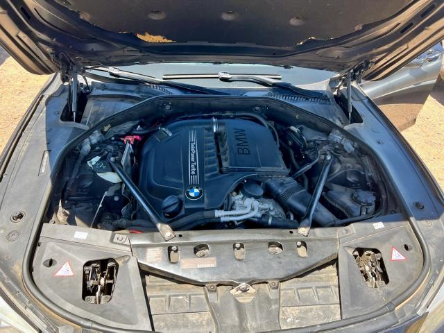 Photo 7 from auction – 2013 BMW 740 I with VIN WBAYA6C54DD143300