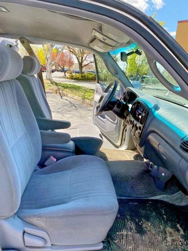Photo 5 from auction – 2001 TOYOTA TUNDRA ACC with VIN 5TBBT44101S126604
