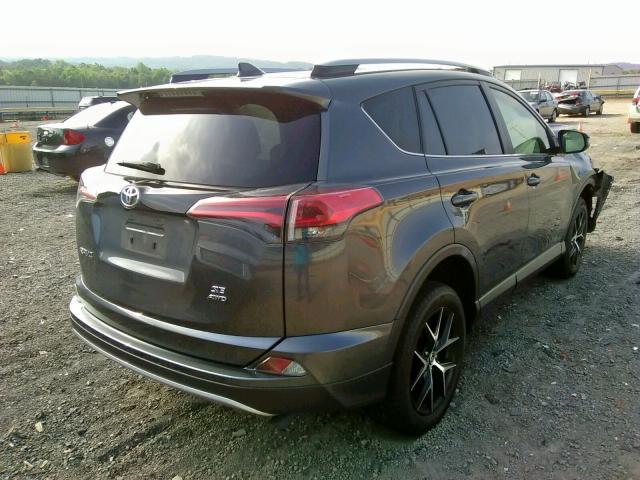 Photo 4 from auction – 2018 TOYOTA RAV4 SE with VIN JTMJFREV3JD233442