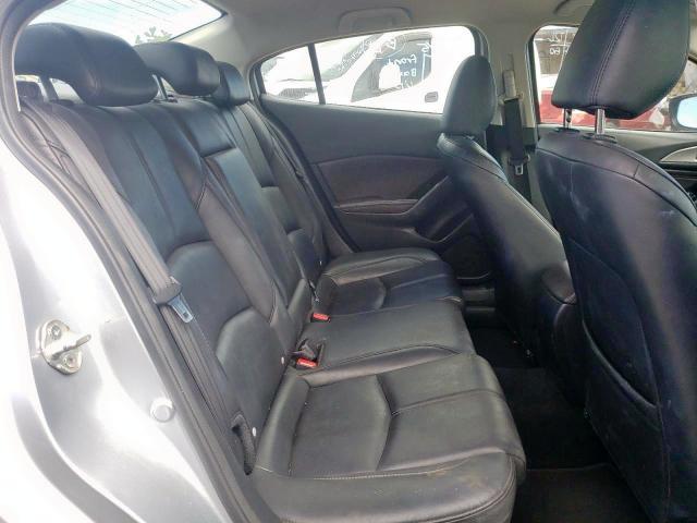 Photo 6 from auction – 2018 MAZDA 3 TOURING with VIN 3MZBN1V30JM200665
