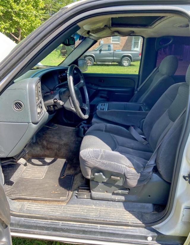 Photo 5 from auction – 2002 CHEVROLET AVALANCHE with VIN 3GNEK13T52G171456