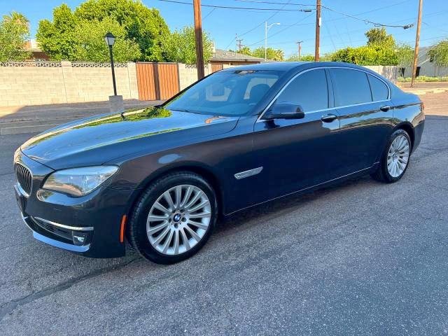Photo 2 from auction – 2013 BMW 740 I with VIN WBAYA6C54DD143300