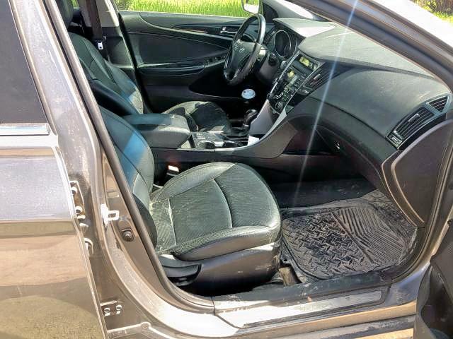 Photo 5 from auction – 2012 HYUNDAI SONATA SE with VIN 5NPEC4AC1CH494518