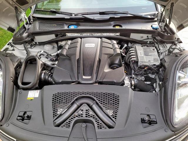 Photo 7 from auction – 2022 PORSCHE MACAN S with VIN WP1AG2A54NLB20913