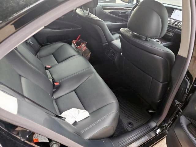 Photo 6 from auction – 2016 LEXUS LS 460 with VIN JTHBL5EF3G5143370