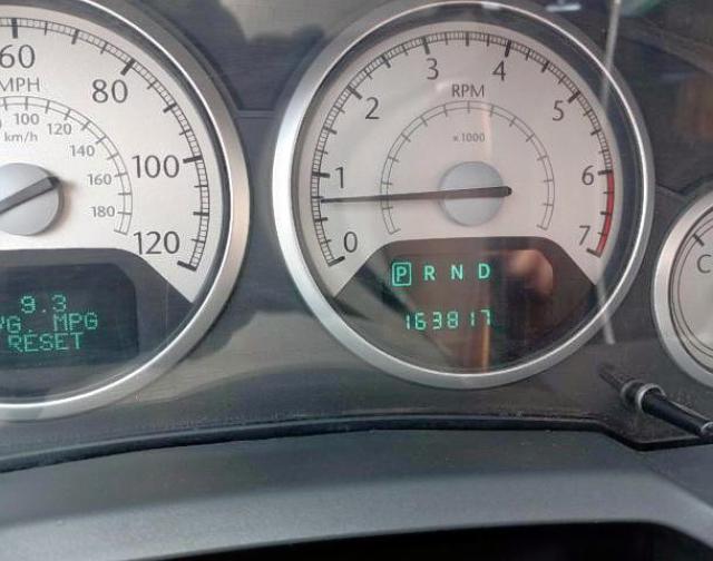 Photo 8 from auction – 2010 CHRYSLER TOWN & COU with VIN 2A4RR8DX6AR387786