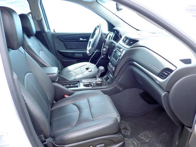Photo 5 from auction – 2017 CHEVROLET TRAVERSE L with VIN 1GNKRHKD9HJ353881
