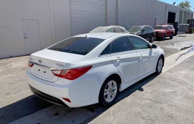 Photo 4 from auction – 2014 HYUNDAI SONATA GLS with VIN 5NPEB4AC3EH914902