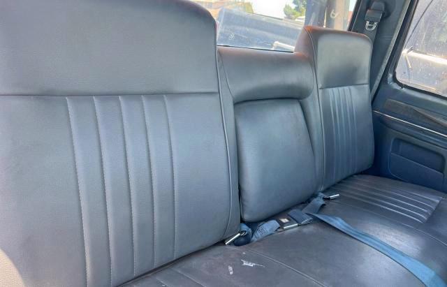 Photo 6 from auction – 1988 FORD F350 with VIN 1FDJF37M9JNB48435