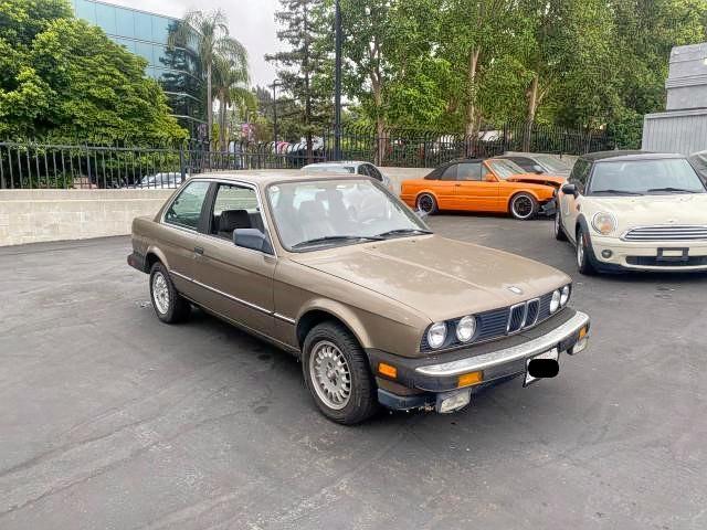 Photo 1 from auction – 1984 BMW 318 I AUTO with VIN WBAAK8404E8778198