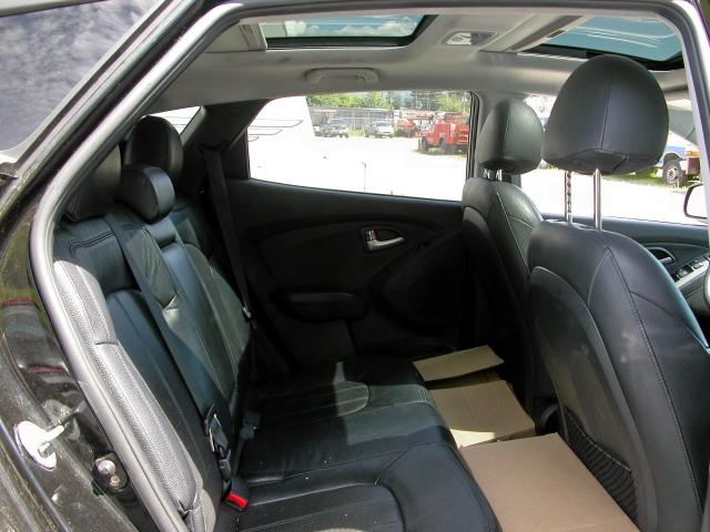 Photo 6 from auction – 2012 HYUNDAI TUCSON GLS with VIN KM8JUCAC5CU378715
