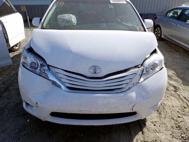 Photo 7 from auction – 2015 TOYOTA SIENNA LE with VIN 5TDKK3DC8FS614793