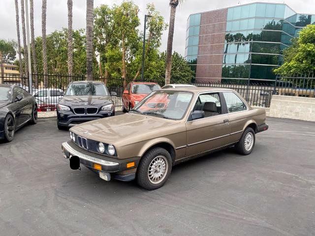 Photo 2 from auction – 1984 BMW 318 I AUTO with VIN WBAAK8404E8778198