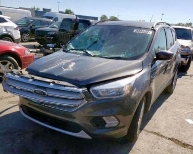 Photo 2 from auction – 2018 FORD ESCAPE SE with VIN 1FMCU9GD6JUA82174
