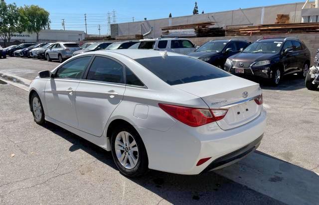 Photo 3 from auction – 2014 HYUNDAI SONATA GLS with VIN 5NPEB4AC3EH914902
