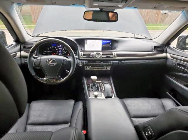 Photo 9 from auction – 2016 LEXUS LS 460 with VIN JTHBL5EF3G5143370